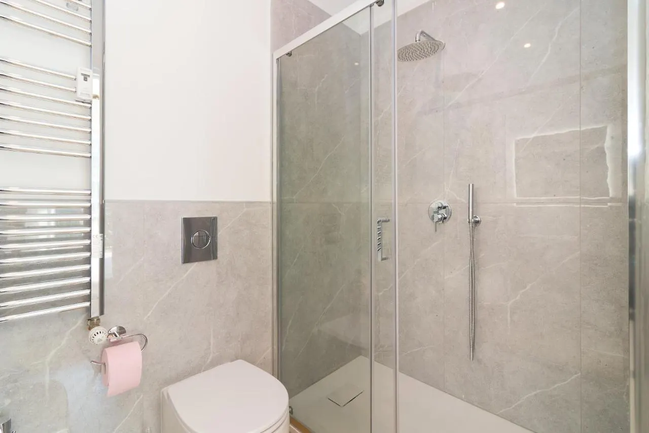 Appartamento Bright Terrace In Milano
