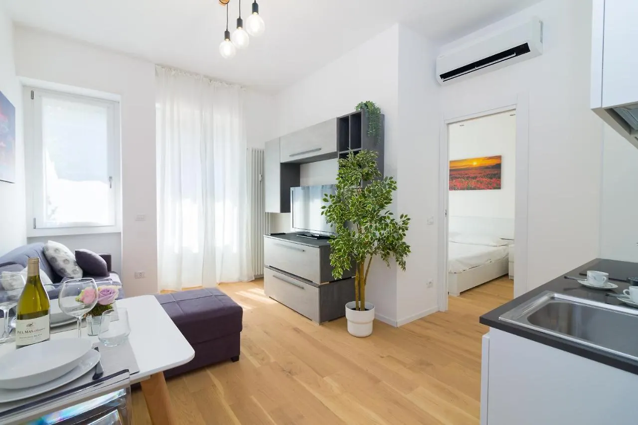 Bright Terrace In Milano Eleganza E Relax Apartamento 0*,